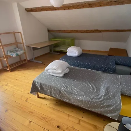 De La Tour De Paradis Ferienhaus Poligny (Jura)